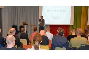 Andrew Katz speaks at University of Skövde in Sweden
